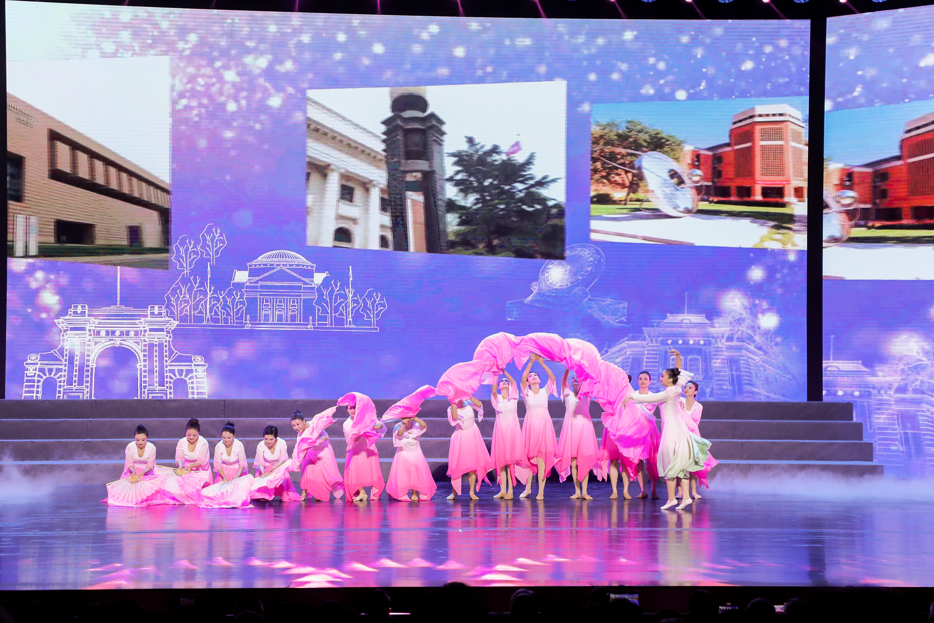 20240428-校庆专场演出-管弦乐《水木情缘》2-艺教中心摄-艺教中心、清华校友总会.jpg
